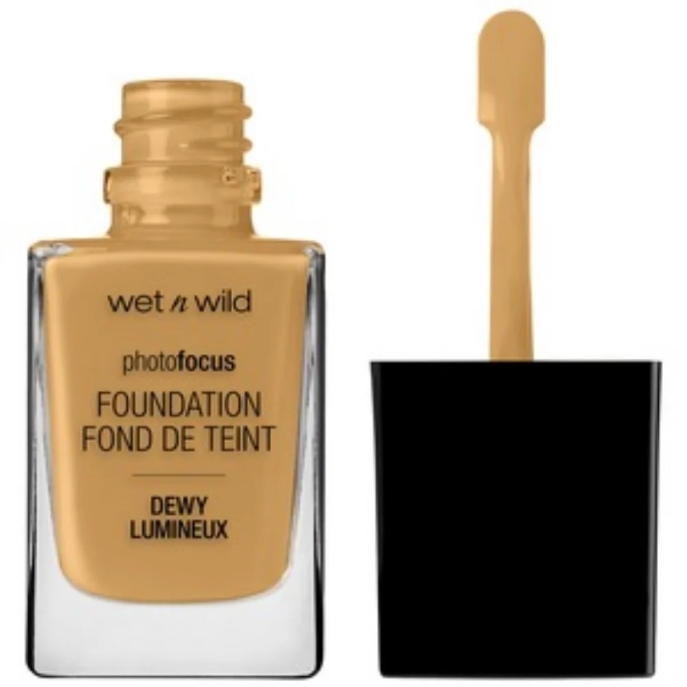 2 x Wet n Wild Photo Focus Dewy Foundation, Caramel